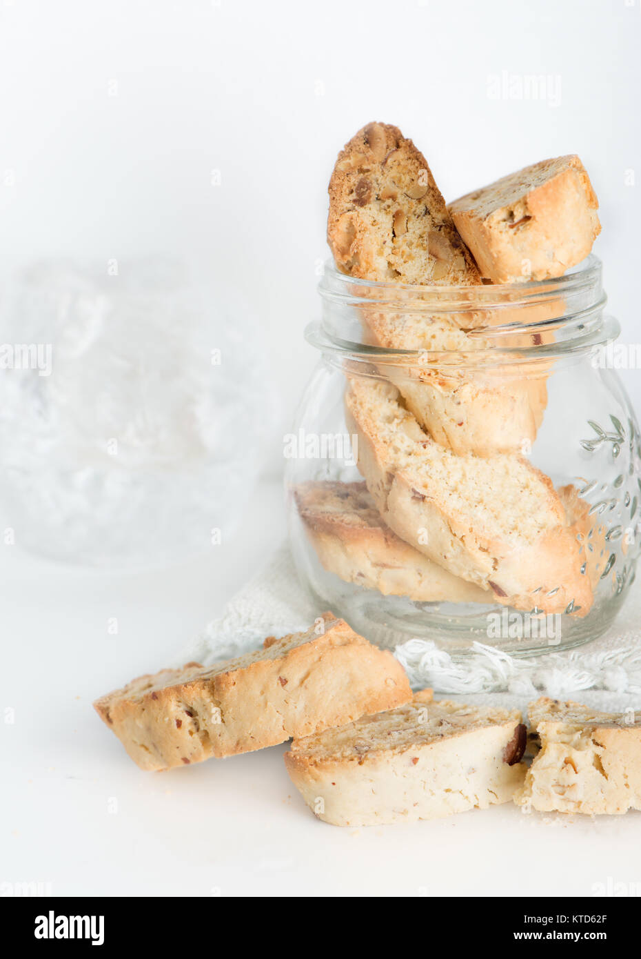 Traditionelle biscotti in einem jar. Festliche Süßigkeiten für Weihnachten. Stockfoto