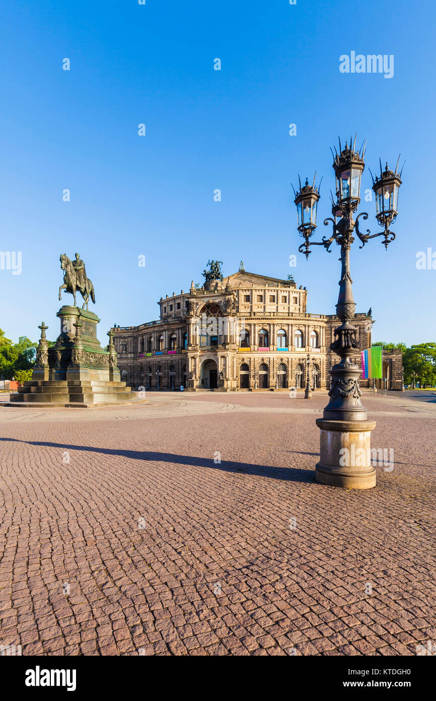 Deutschland, Sachsen, Dresden, Theaterplatz, Semperoper, Oper, Opernhaus Stockfoto