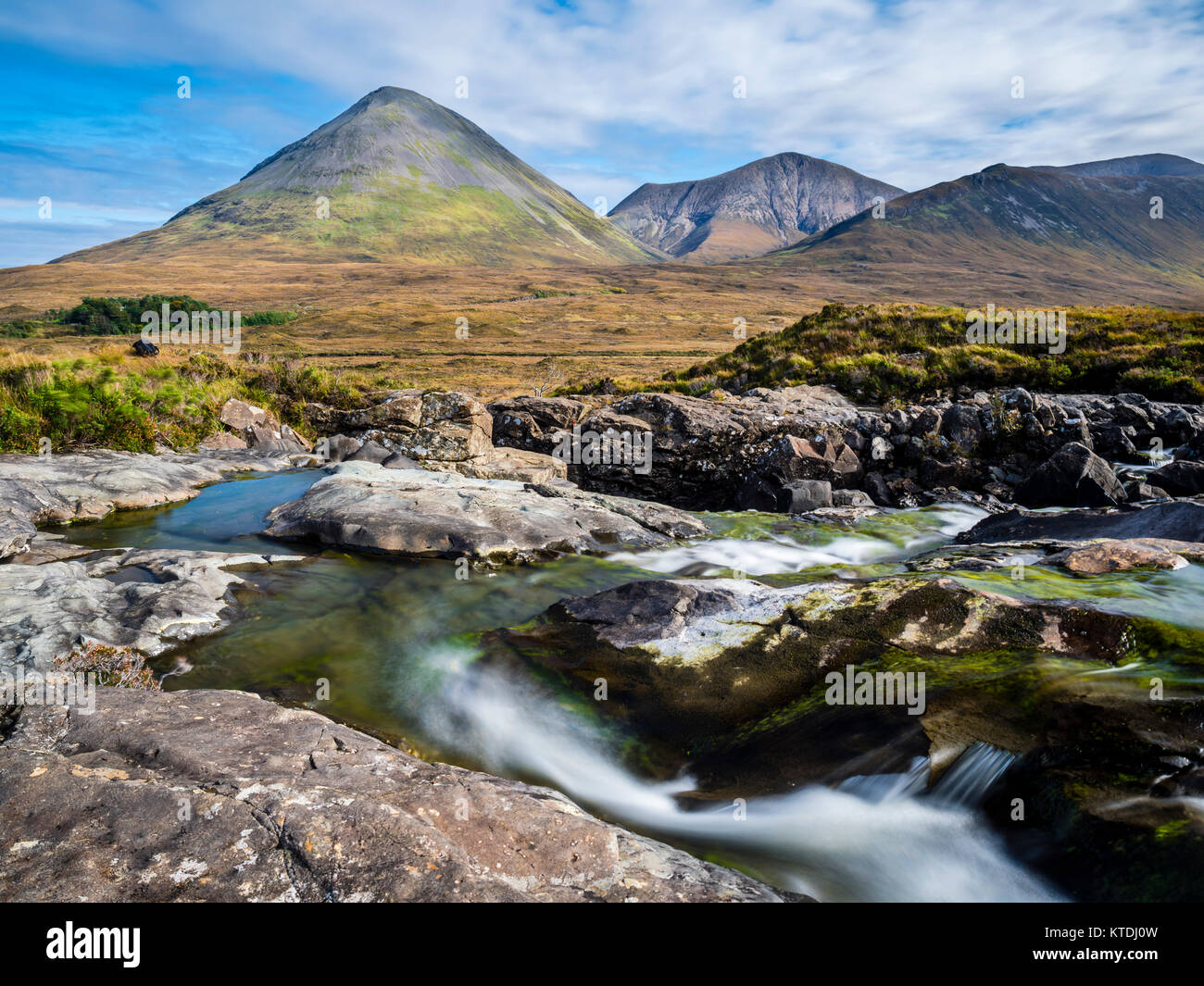 Großbritannien, Schottland, Isle of Skye, Wasserfall Slingachan Stockfoto