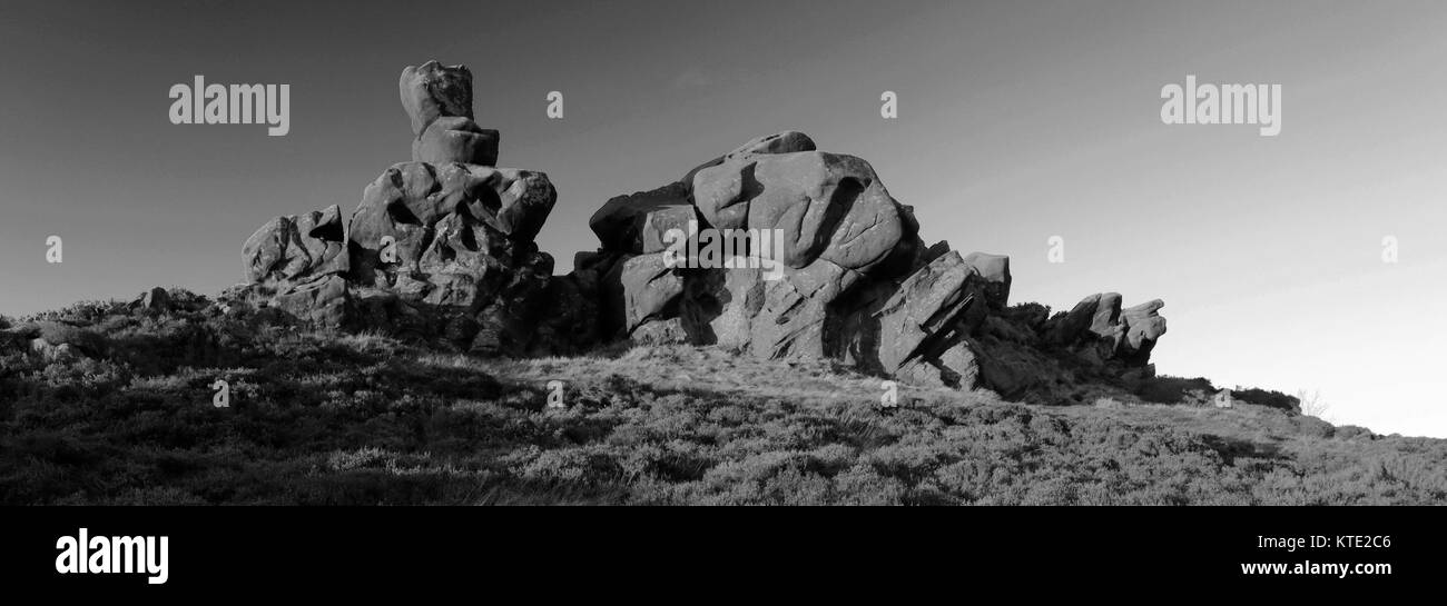 Sonnenuntergang über dem Sandstein Felsformationen der Ramshaw Felsen, Staffordshire, England, UK Stockfoto