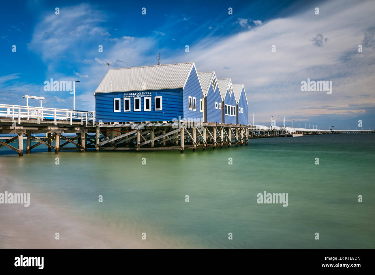 Busselton Jetty ist der längste Steg in der südlichen Hemisphäre. Stockfoto