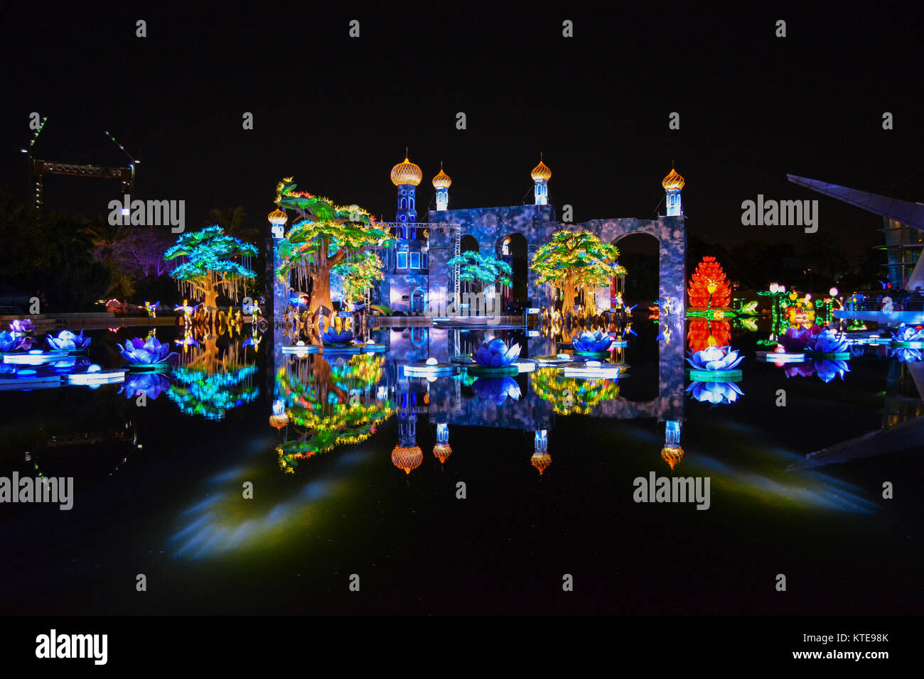 Eine Nacht Blick Auf Dubai Vae Garten Leuchten Die Auf