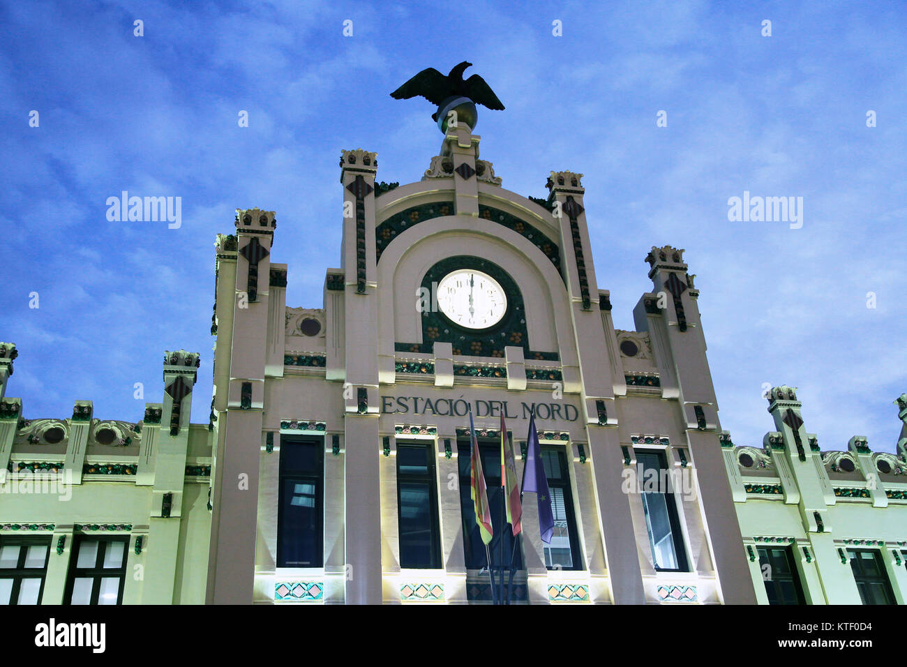 Estacion del Norte Bahnhof Bahnhof von Demetrio Ribes. Architekt Valencia Spanien gebaut Stockfoto