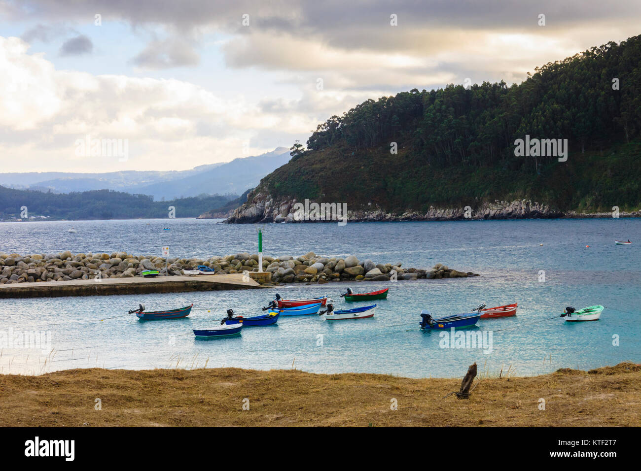 O Porto de Bares Strand und Pier in der Nähe Kap Estaca de Bares, Provinz Coruna, Galicien, Spanien, Europa Stockfoto