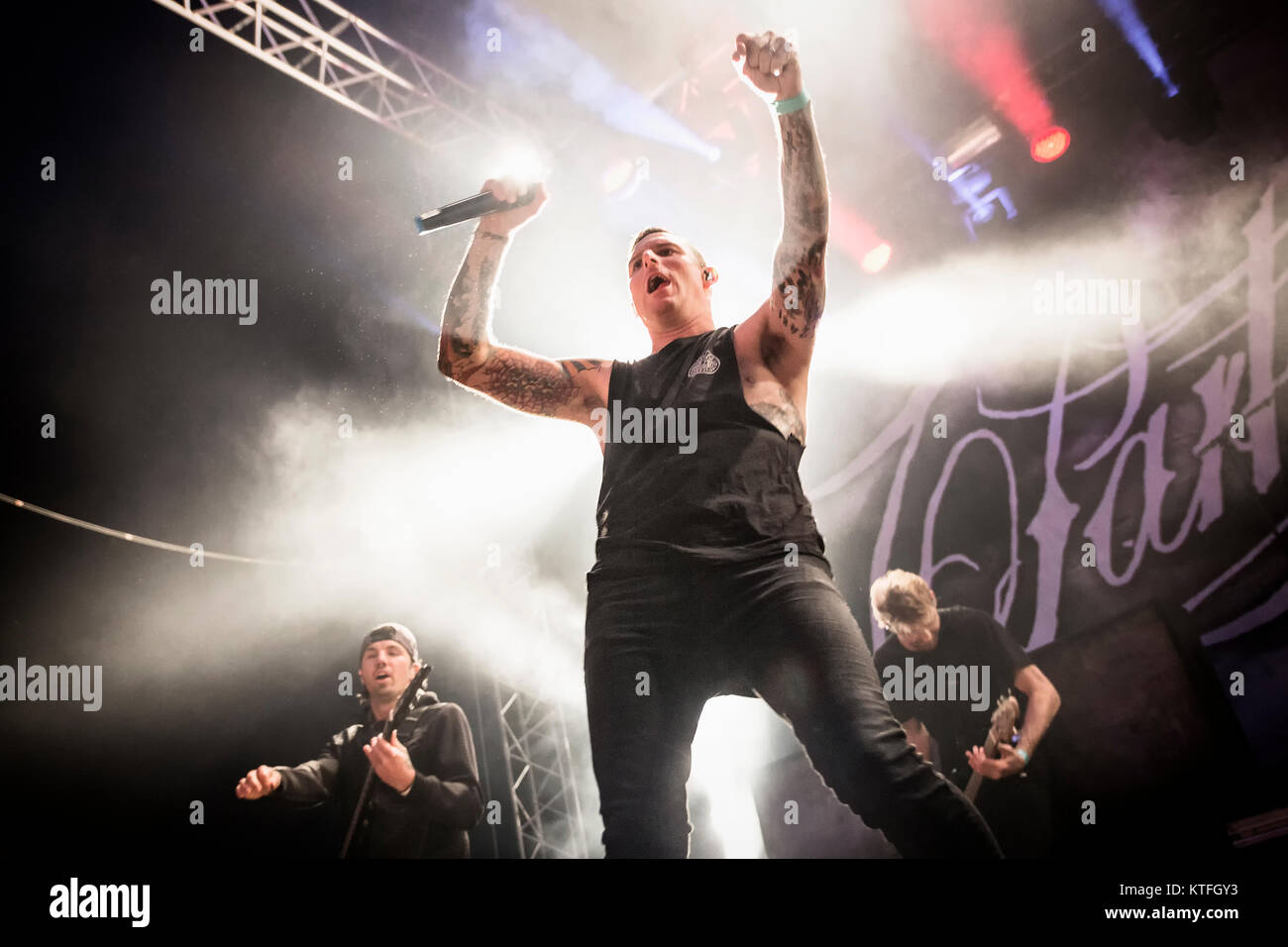 Die australische Metalcore Band Parkway Drive führt ein Live Konzert in der norwegischen Musik Festival Tonnen Gestein 2015. Hier Sänger Winston McCall ist live auf der Bühne gesehen. Norwegen, 18.06 2015. Stockfoto