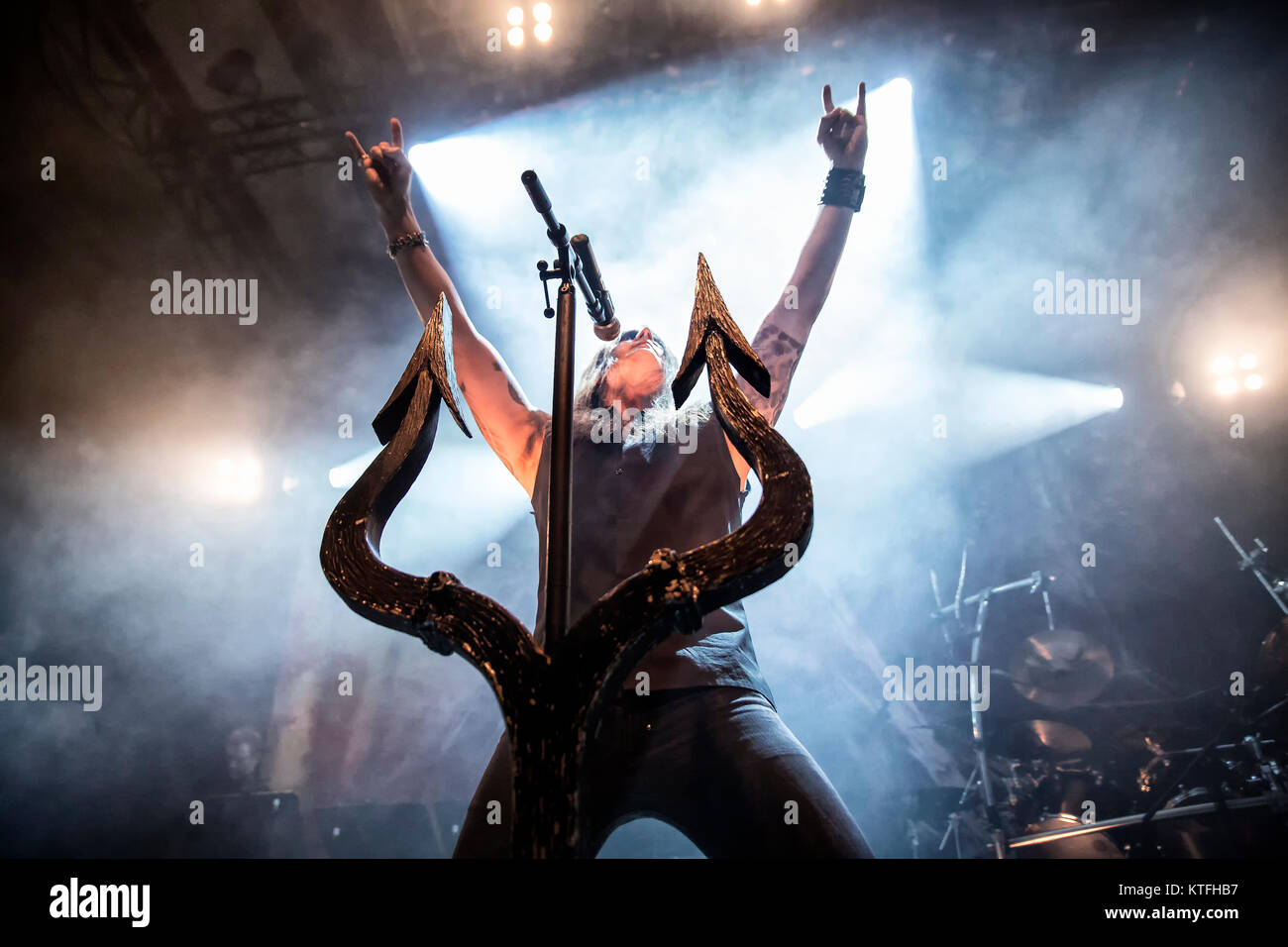 Der norwegischen Black Metal Band Satyricon führt ein Live Konzert am Rockefeller in Oslo. Hier Sänger Satyr gesehen wird live auf der Bühne. Norwegen, 21.03.2014. Stockfoto
