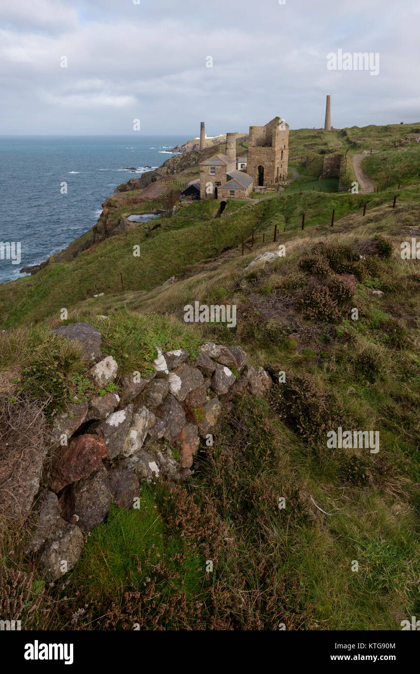 Die alte Mine Gebäude an der Levante in West Cornwall. Stockfoto