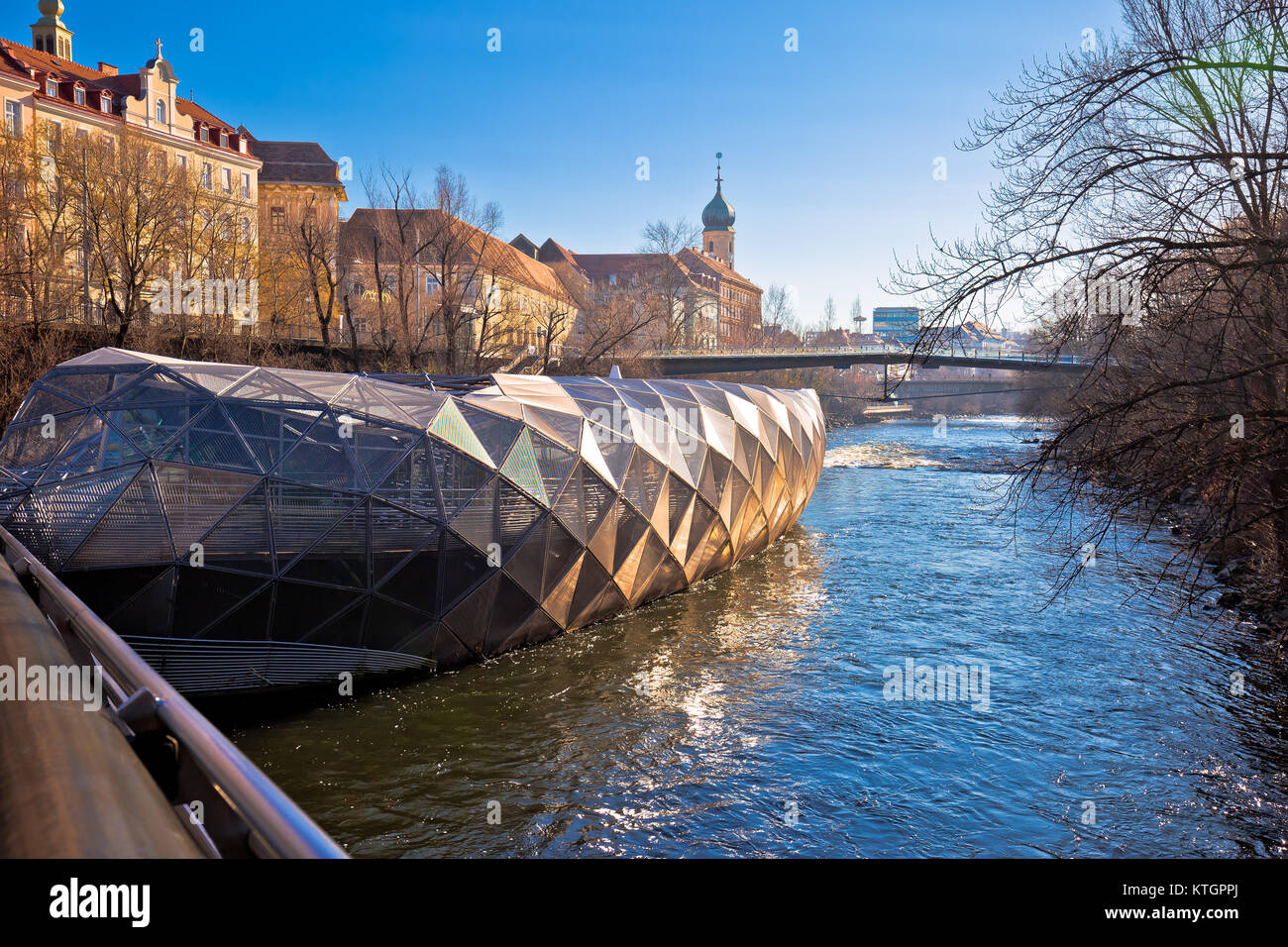 Stadt Graz Mur und Murinsel, Steiermark in Österreich Stockfoto