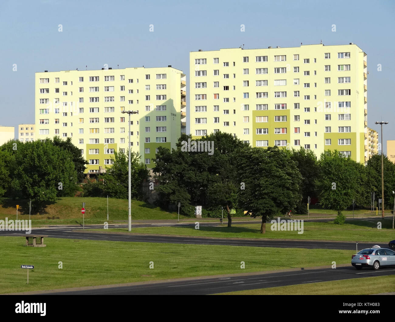 Foto des Gebäudes in Wzgórze Wolności 7, aufgenommen am 7. Juli 2013, mit seinen architektonischen Merkmalen und seiner Lage in der Stadt. Stockfoto