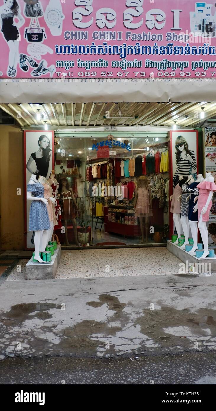 Mode im Stil der Frauen Kleidung Battambang Kambodscha Südostasien Stockfoto