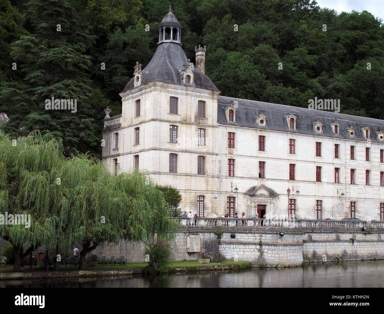 Brantome en Perigord, Rathaus, La Dronne Fluss, Dordogne, Nouvelle-Aquitaine, Frankreich, Europa Stockfoto