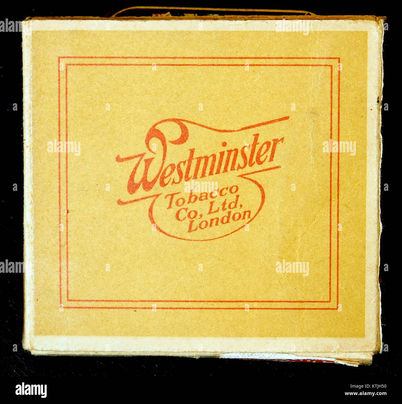 Eine Vintage-Werbung für milde Zigaretten der Bond Street Virginia, die die Rückseite der Packung zeigt und die Marketingstrategien der Tabakmarke Mitte des 20. Jahrhunderts hervorhebt. Stockfoto