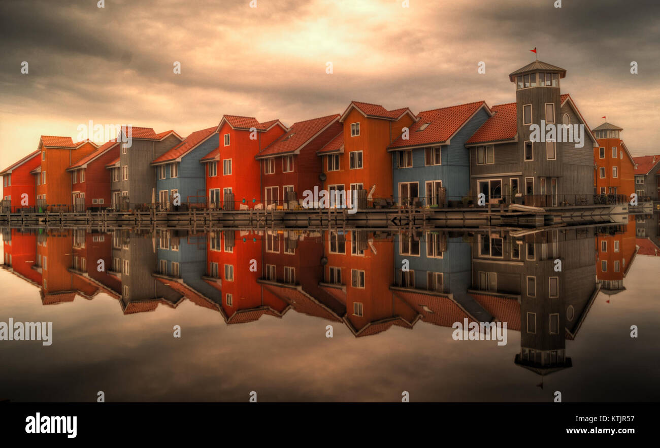 Schöne bunte Häuser in den Niederlanden freie Lizenz CC 0 Stockfoto
