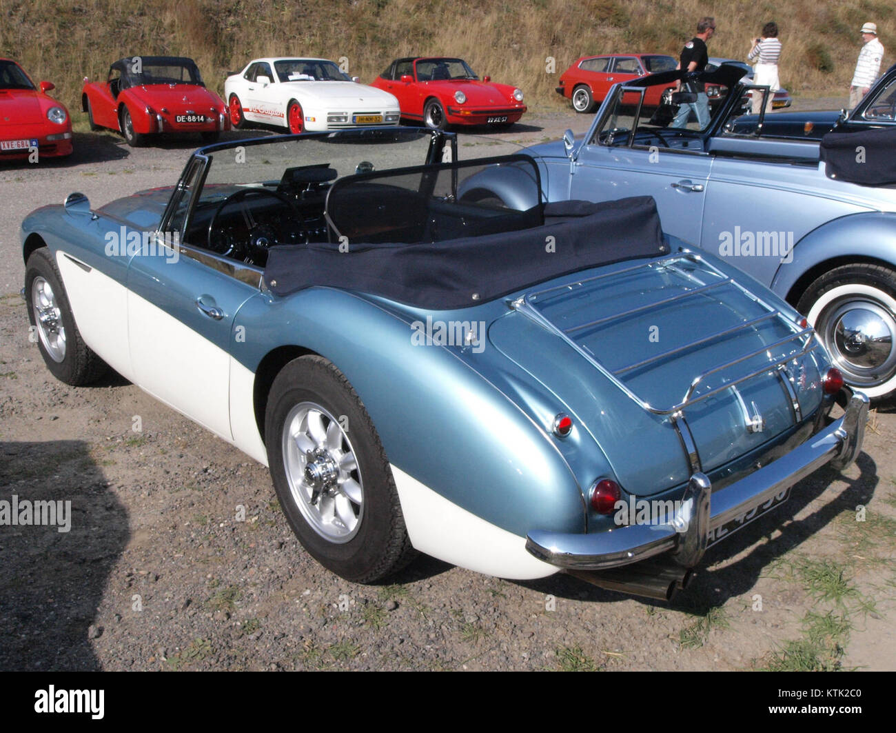 Foto eines Sportwagens Austin Healey 3000 Mk III, registriert in den Niederlanden mit dem Kennzeichen AL 43 50. Stockfoto