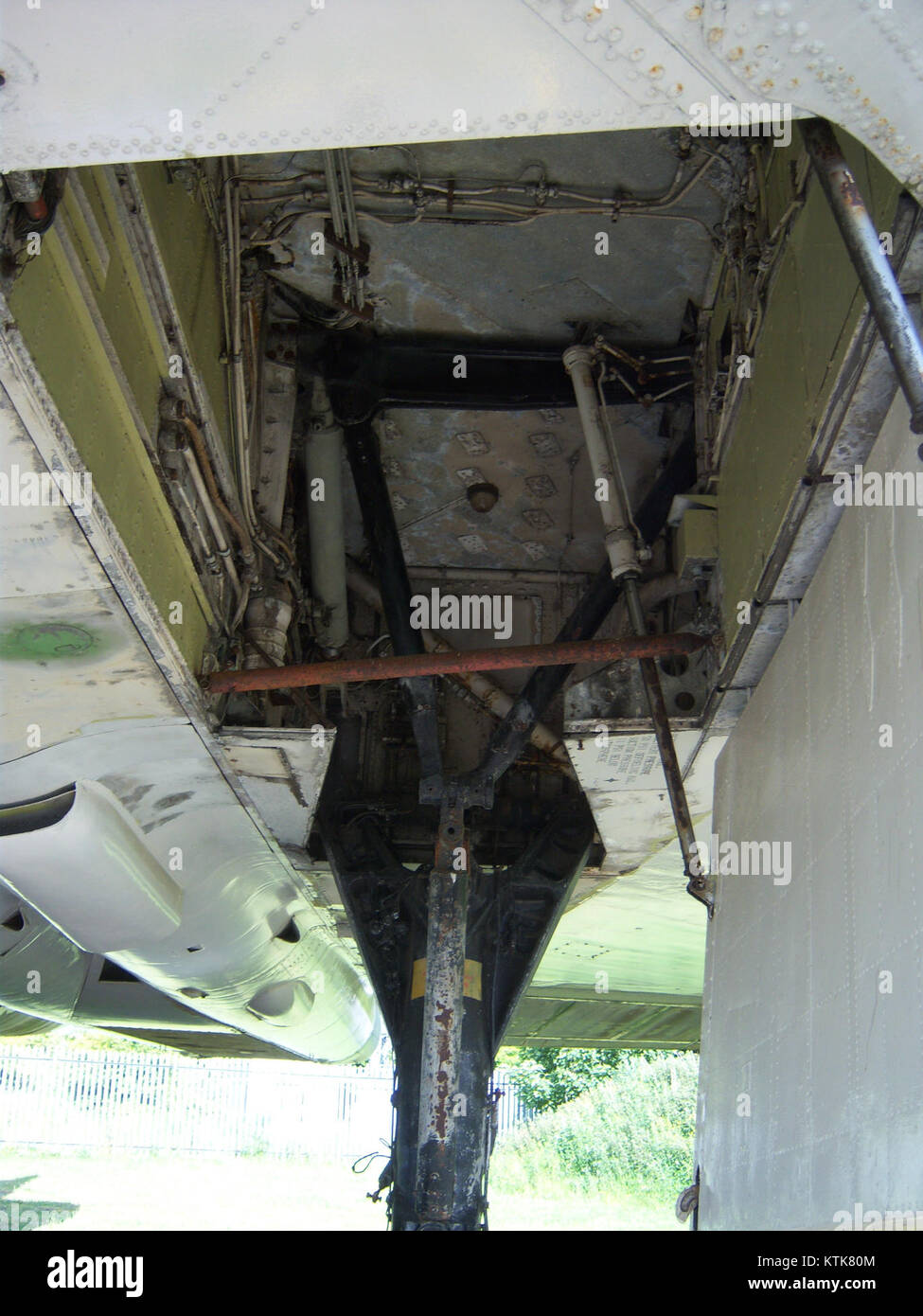 Ein Foto der Avro Vulcan B.2 XL319 im NELSAM (North East Land, Sea and Air Museum), aufgenommen am 27. Juni 2015, das dieses legendäre Flugzeug in seinem erhaltenen Zustand zeigt. Stockfoto