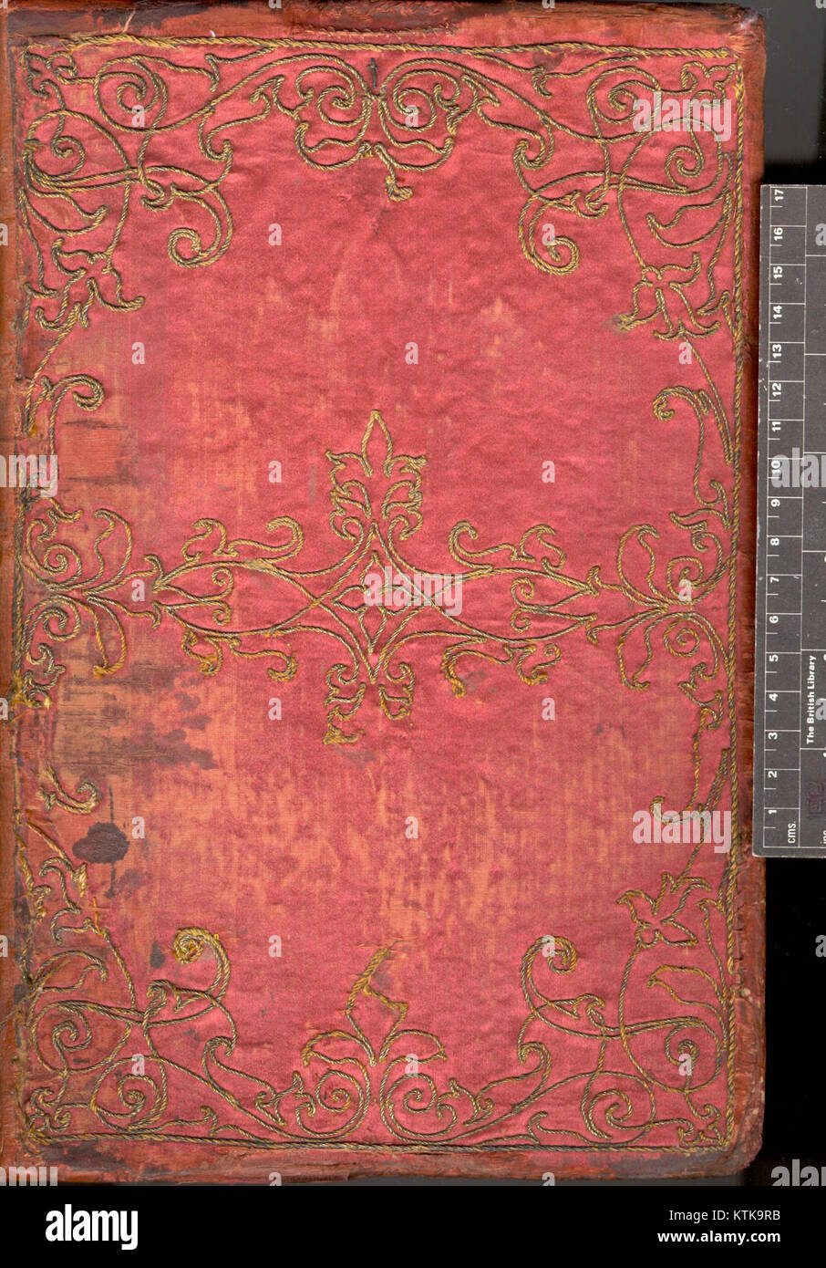 Das Werk Bedae Presbyteri Anglosaconis, ein wissenschaftlicher Text des angelsächsischen Mönchs Bede, enthält zwei Bücher. Der Text ist in Manuskriptform erhalten und zeigt Bedes bedeutenden Beitrag zur frühen englischen Gelehrsamkeit. Stockfoto