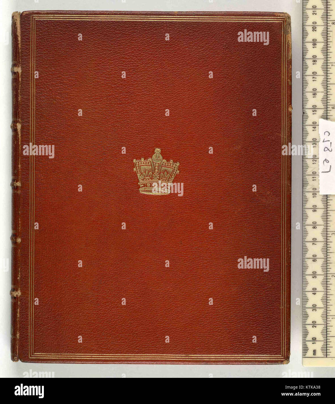 Das Kunstwerk mit dem Titel 'Atalanta in Calydon. A Tragedy' zeigt das obere Cover einer klassischen griechischen Tragödie von Algernon Charles Swinburne. Dieses Werk beschäftigt sich mit Themen des Schicksals und Heldentums innerhalb der griechischen Mythologie. Stockfoto