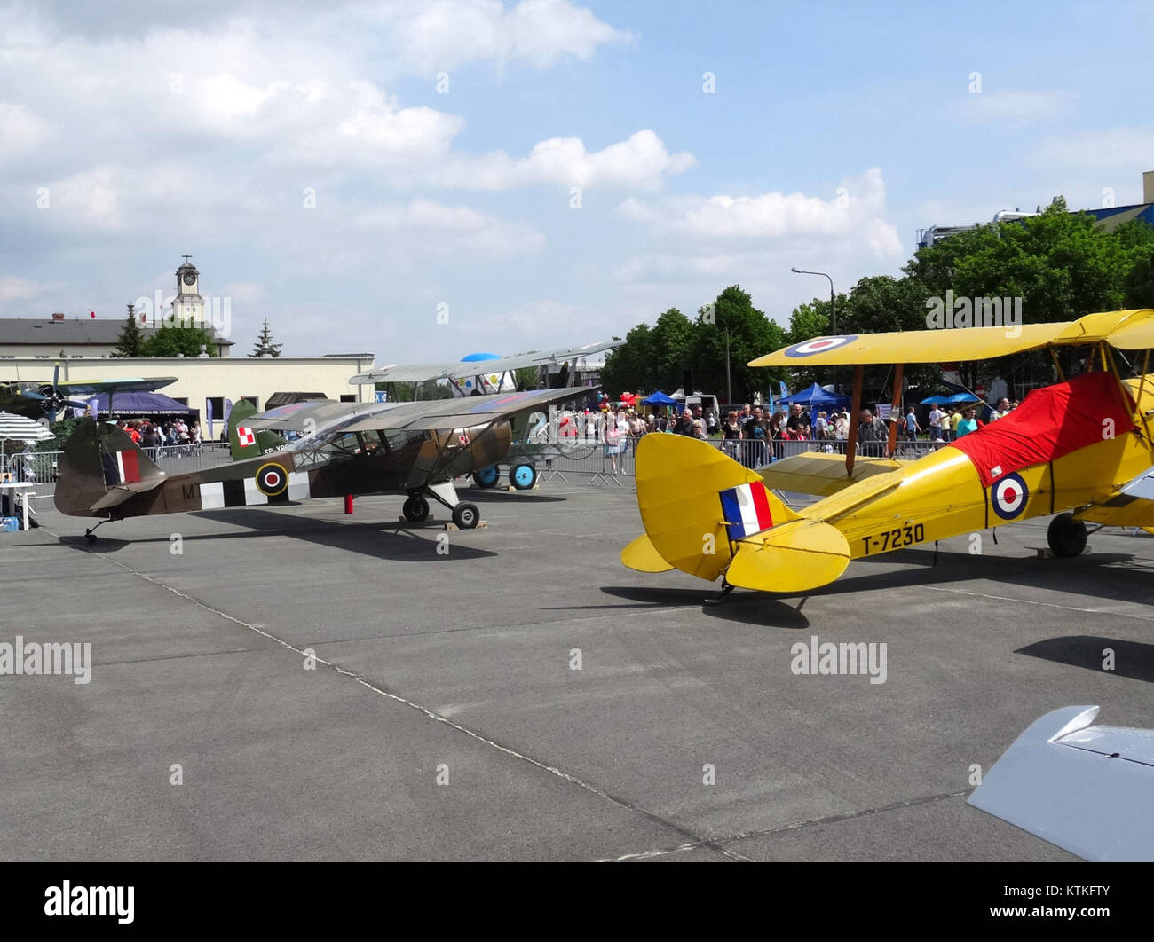 Die Auster IV BDG wurde auf der Air Fair 34 im Mai 2016 vorgestellt und zeigte seine Rolle als Oldtimer-Flugzeugmodell mit Schwerpunkt auf Design und Funktionalität in der Luftfahrtgeschichte. Stockfoto