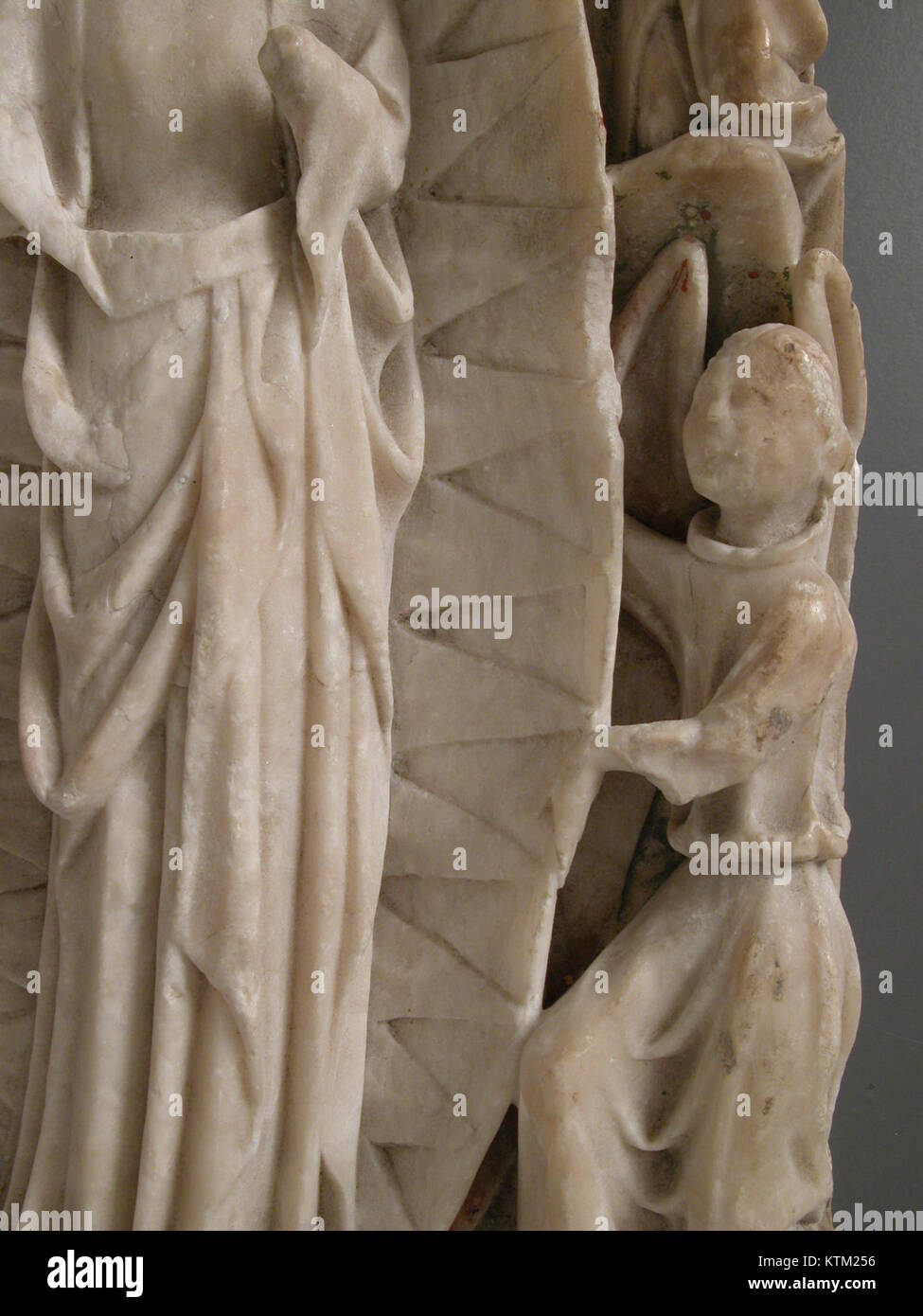 Die „Himmelfahrt der Jungfrau“ ist ein berühmtes Gemälde im Metropolitan Museum of Art, das die Jungfrau Maria zeigt, die in den Himmel steigt. Dieses Kunstwerk ist ein bemerkenswertes Beispiel religiöser Kunst aus der Renaissance. Stockfoto