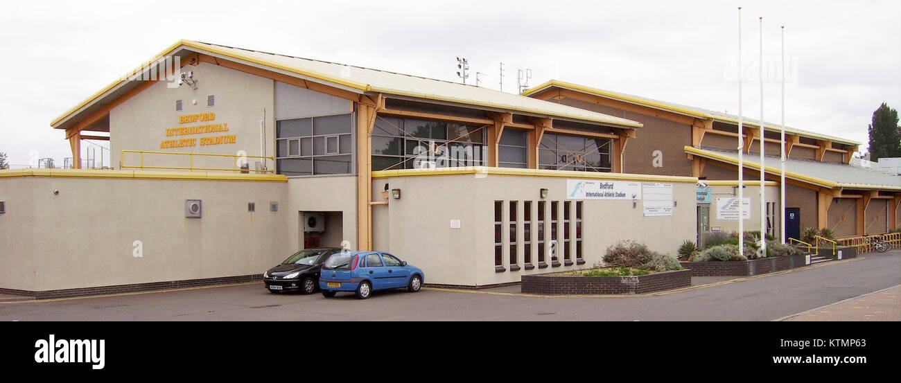 Das Bedford Athletic Stadium ist eine Sportstätte in Bedford, England. Hier finden verschiedene sportliche Veranstaltungen statt, in denen lokale Sportmannschaften und Wettbewerbe stattfinden. Stockfoto
