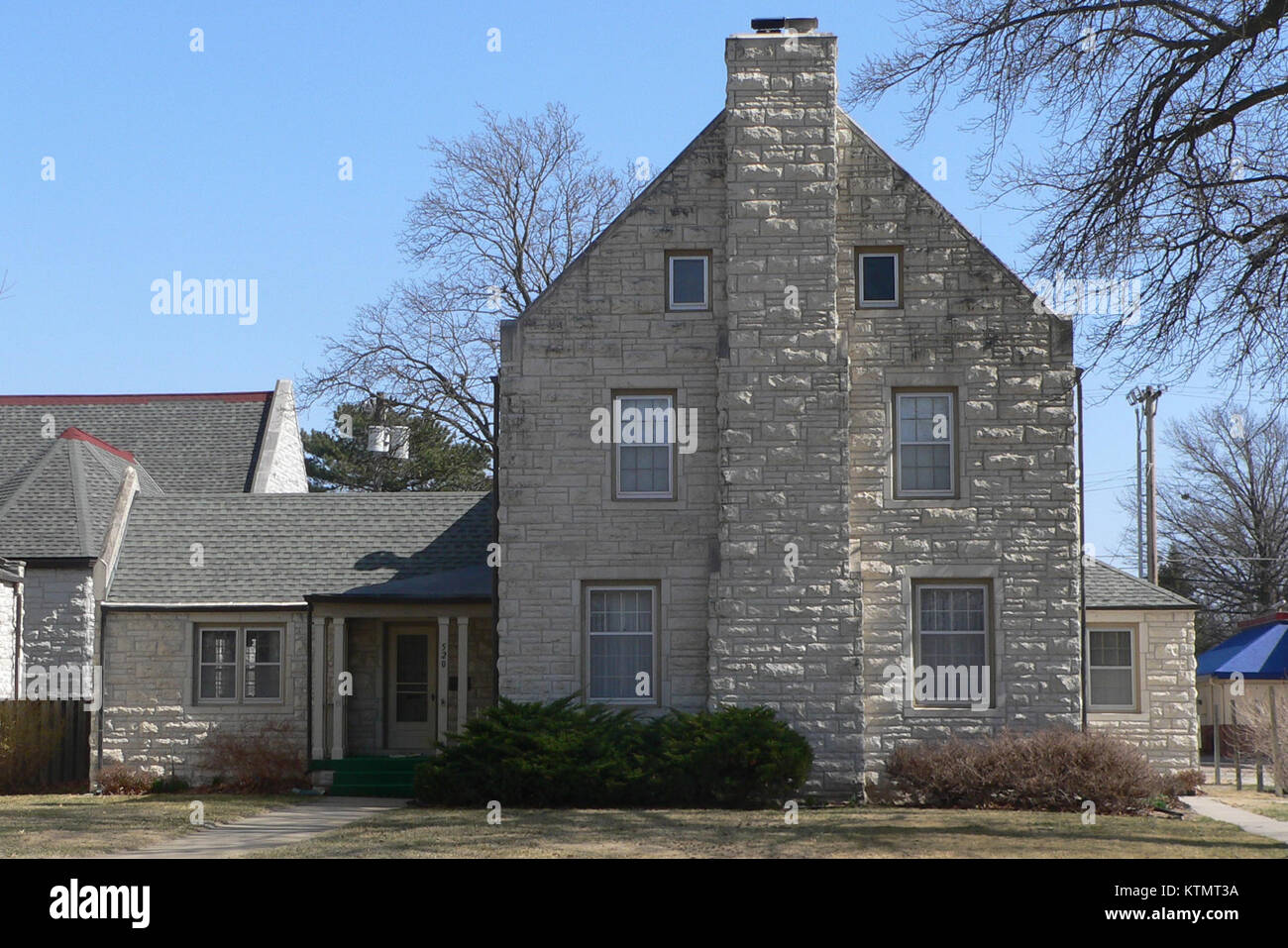 Das Bischofssitz der Beatrice Christ Church ist ein historisches Gebäude, das als Residenz für Geistliche dient. Sie ist mit der Beatrice Christ Church verbunden, einer wichtigen religiösen Institution in ihrer Gemeinde. Stockfoto