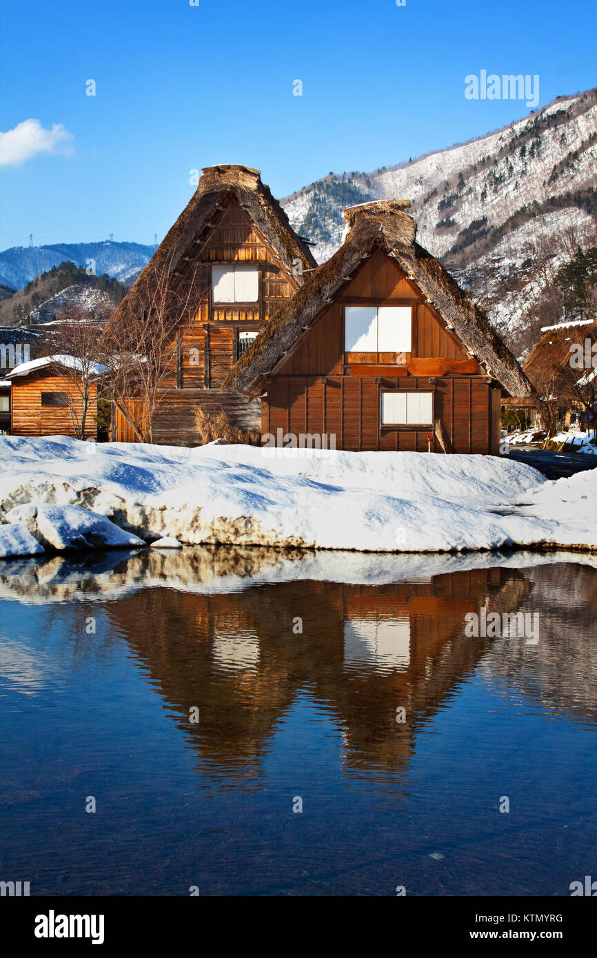 Gassho - Gassho-zukuri Ferienhaus am Ogimachi Dorf in Shirakawago, von der UNESCO zum Weltkulturerbe Stockfoto