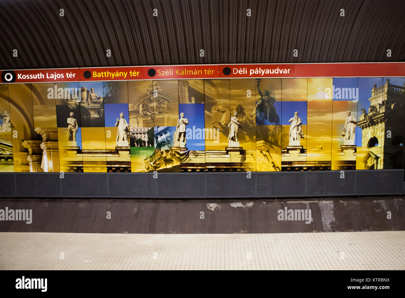 U-Bahn U-Bahn, Budapest Dezember 2017 Stockfoto