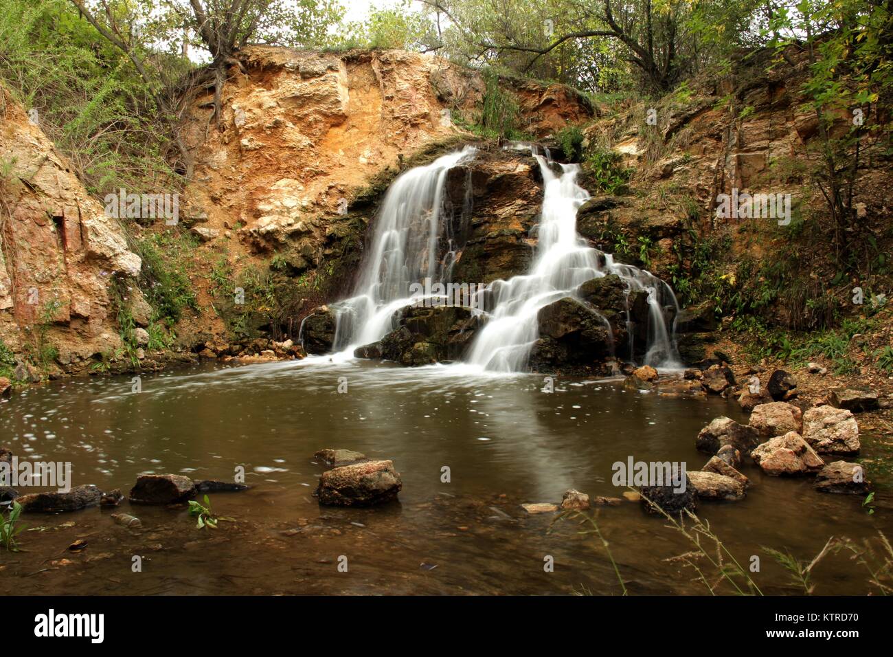 Wasserfall. Stockfoto