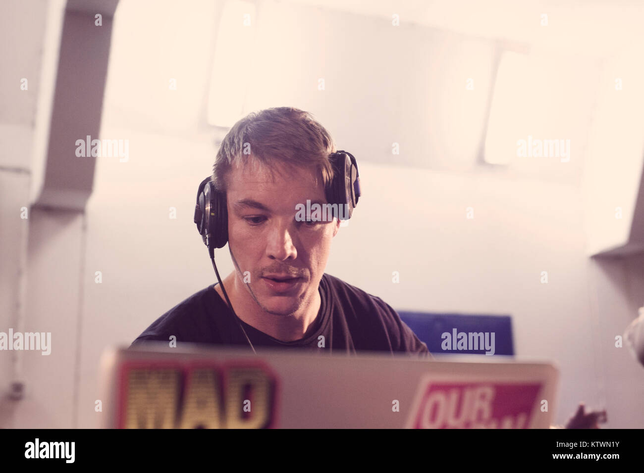 Die amerikanische electronica Musiker-DJ und Musikproduzent Wesley Pentz ist besser von seinen Künstlernamen DJ Diplo bekannt. Er war einer der führenden Namen in der jährlichen Straßenfest Verzerrung Festival in Kopenhagen. Denmrk 2011. Stockfoto