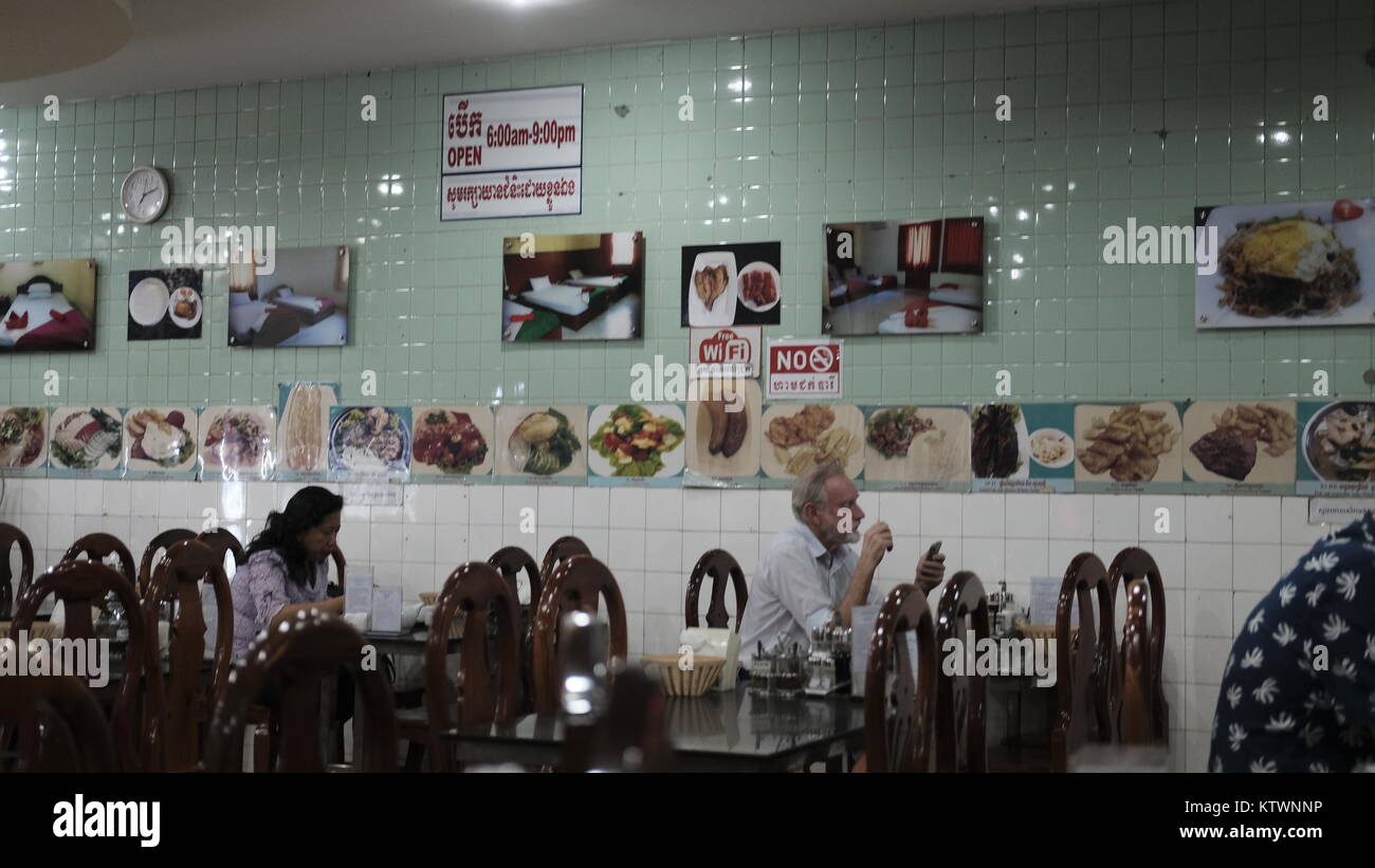 Essbereich im Capitol Restaurant und Pension Oknha Tep Phan Straße 182 Phnom Penh Kambodscha in der Nähe von Orussey-markt Stockfoto