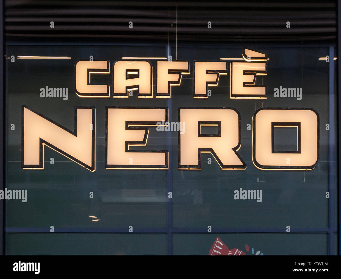 Caffe Nero beleuchtetes Zeichen Stockfoto
