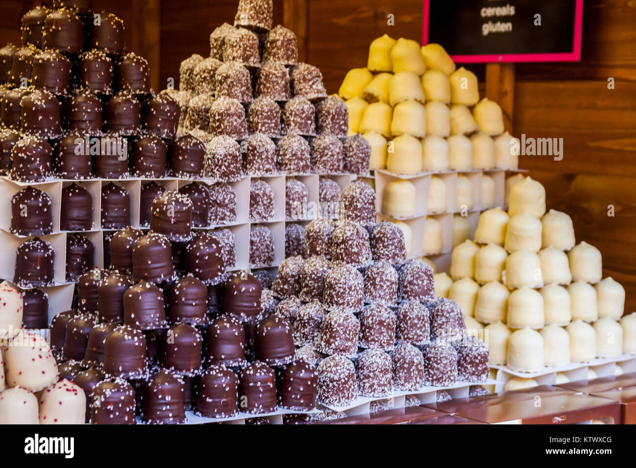 Luxus Schokolade Weihnachtsmarkt Teacakes, Chester, Cheshire Vereinigtes Königreich Stockfoto