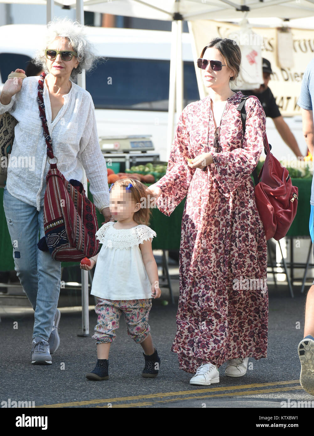 Briar rose christensen -Fotos und -Bildmaterial in hoher Auflösung – Alamy