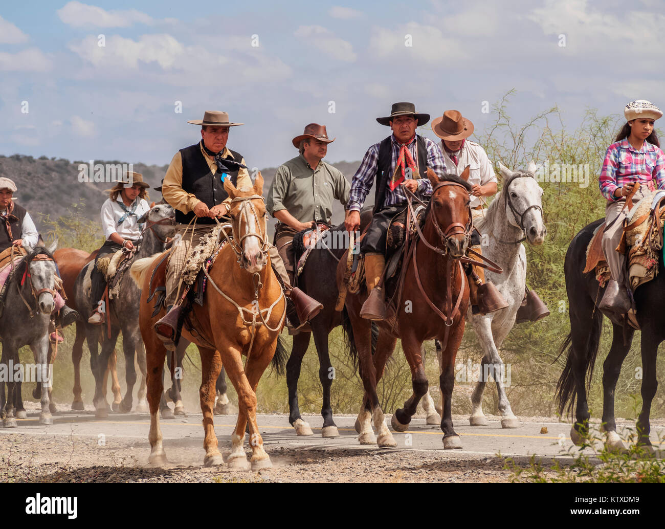 Cabalgata de Los Gauchos, Gaucho horse Parade von San Juan Vallecito, Provinz San Juan, Argentinien, Südamerika Stockfoto