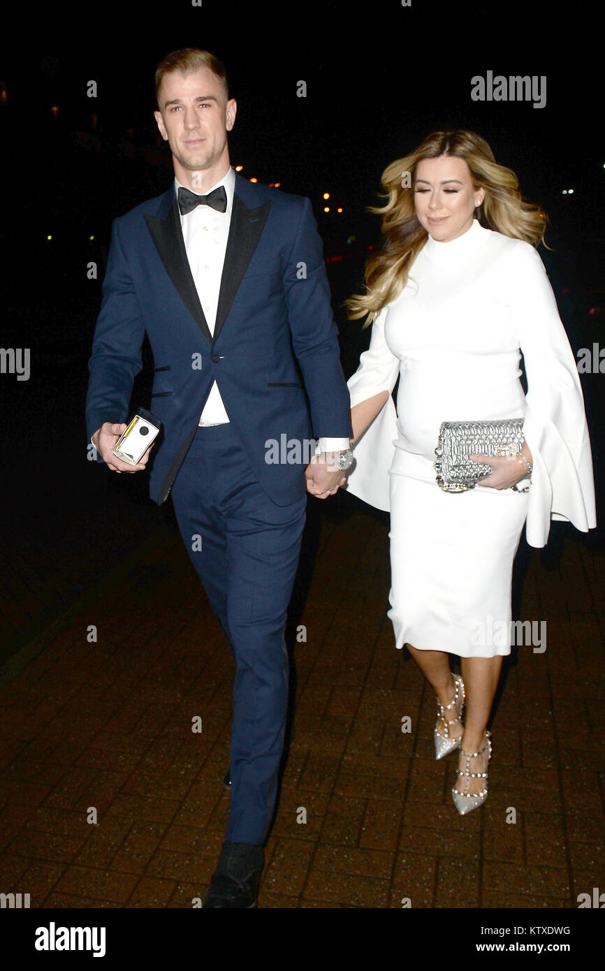 James Milner Stiftung Kugel an der Veranstaltung Ort - Ankunft mit: Joe Hart, Kimberly Crew Wo: Manchester, Großbritannien Wann: 26 Aug 2017 Quelle: WENN.com Stockfoto