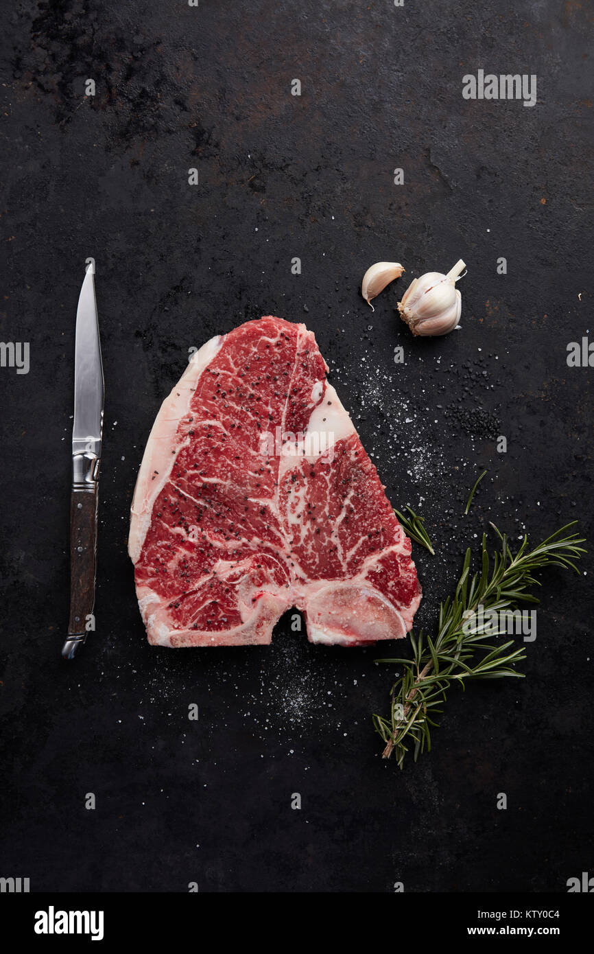 Rohe t-Bone steak Stockfoto