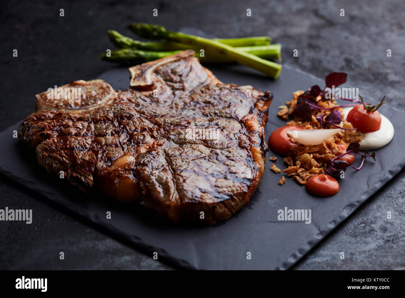 T-Bone Steak vom Grill Stockfoto