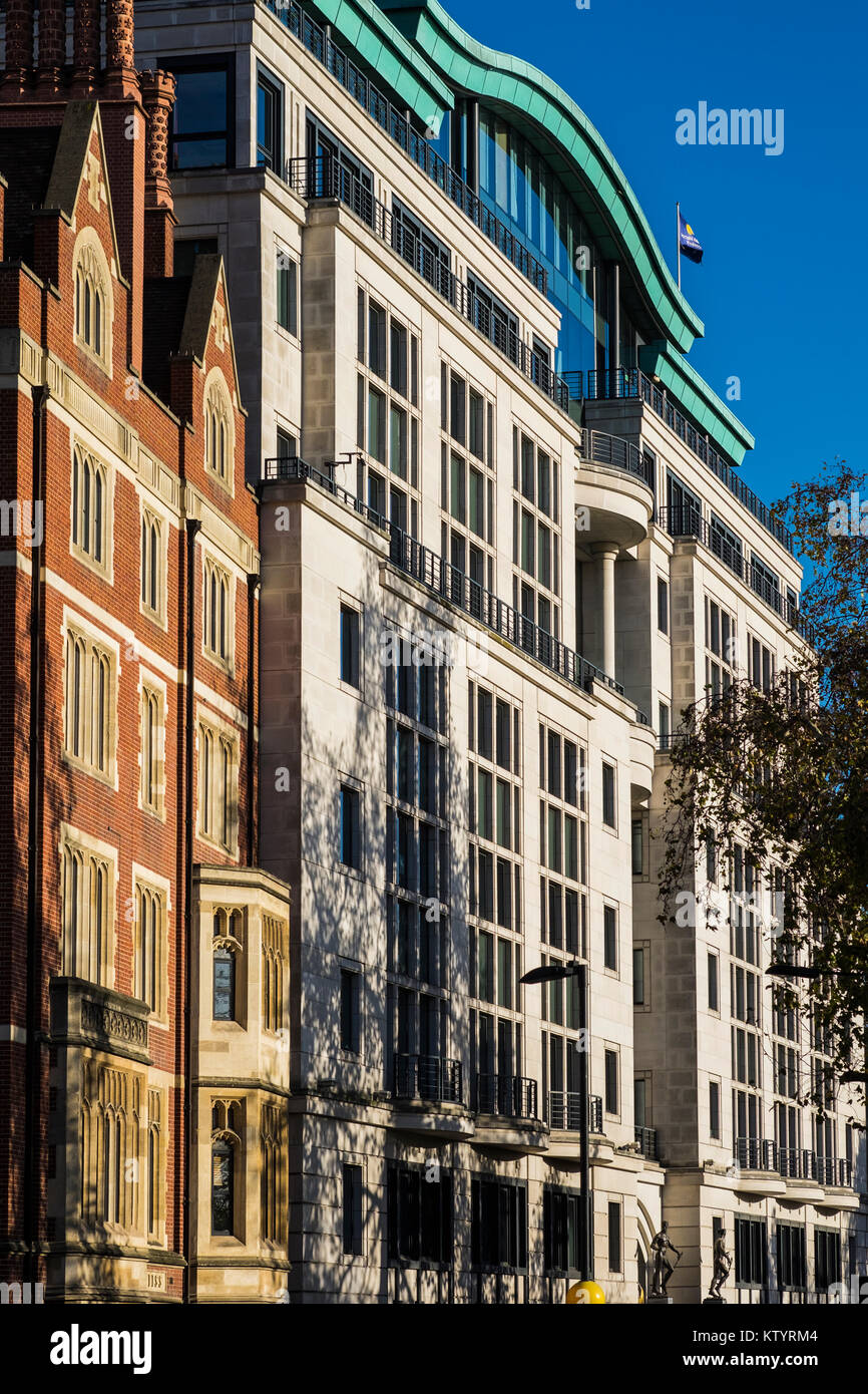 Globe House, Hauptsitz von British American Tobacco Company, London, England, Großbritannien Stockfoto Globe House, Hauptsitz von British American Tobacco Company, London, England, Großbritannien Stockfoto