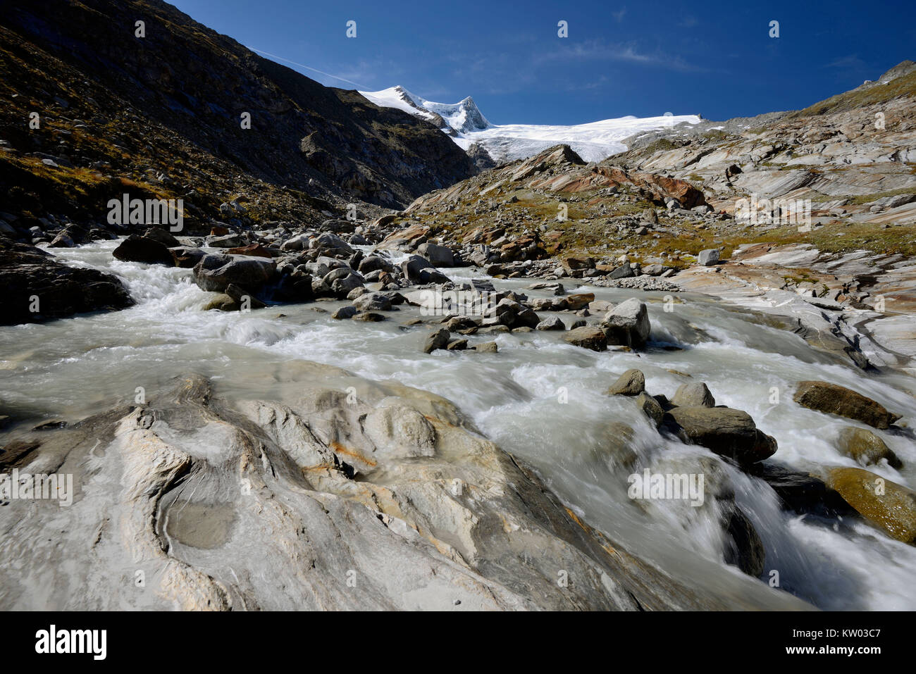 Osttirol Nationalpark Hohe Tauern, Gletscher Lehre, Bach und Schlaten Schlatenkees im Gro? venedigemassiv, Gletscherlehrweg, Schlatenbach und Schlatenkees Stockfoto