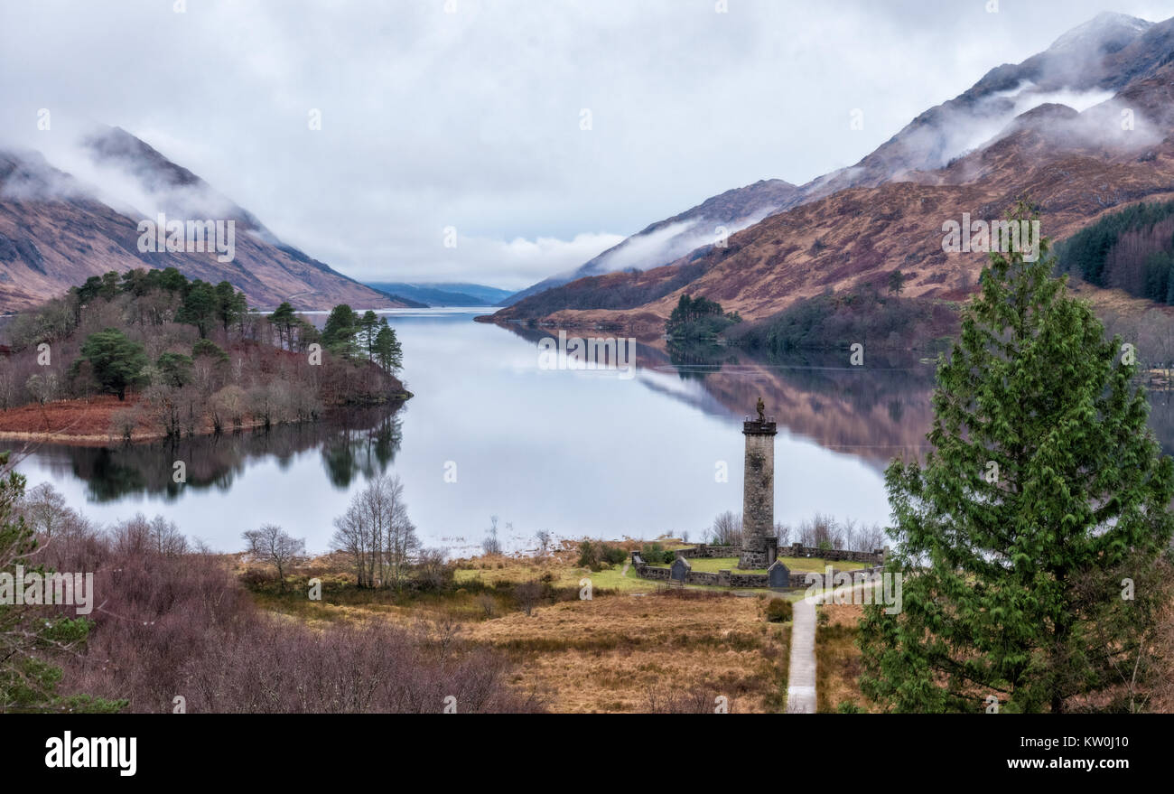 Jacobite Monument am Loch Shiel in Glenfinnan, Schottland, Großbritannien Stockfoto