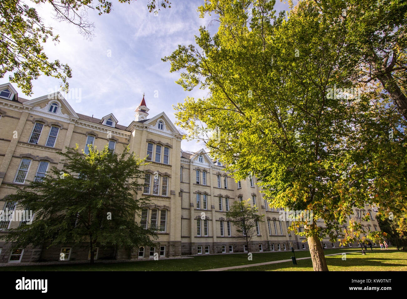 Fassade des ehemaligen nördlichen Michigan Asyl, die jetzt als die Grand Commons Verfahren bekannt. Der Campus bietet Touren, gehobene Eigentumswohnungen und Boutiquen. Stockfoto