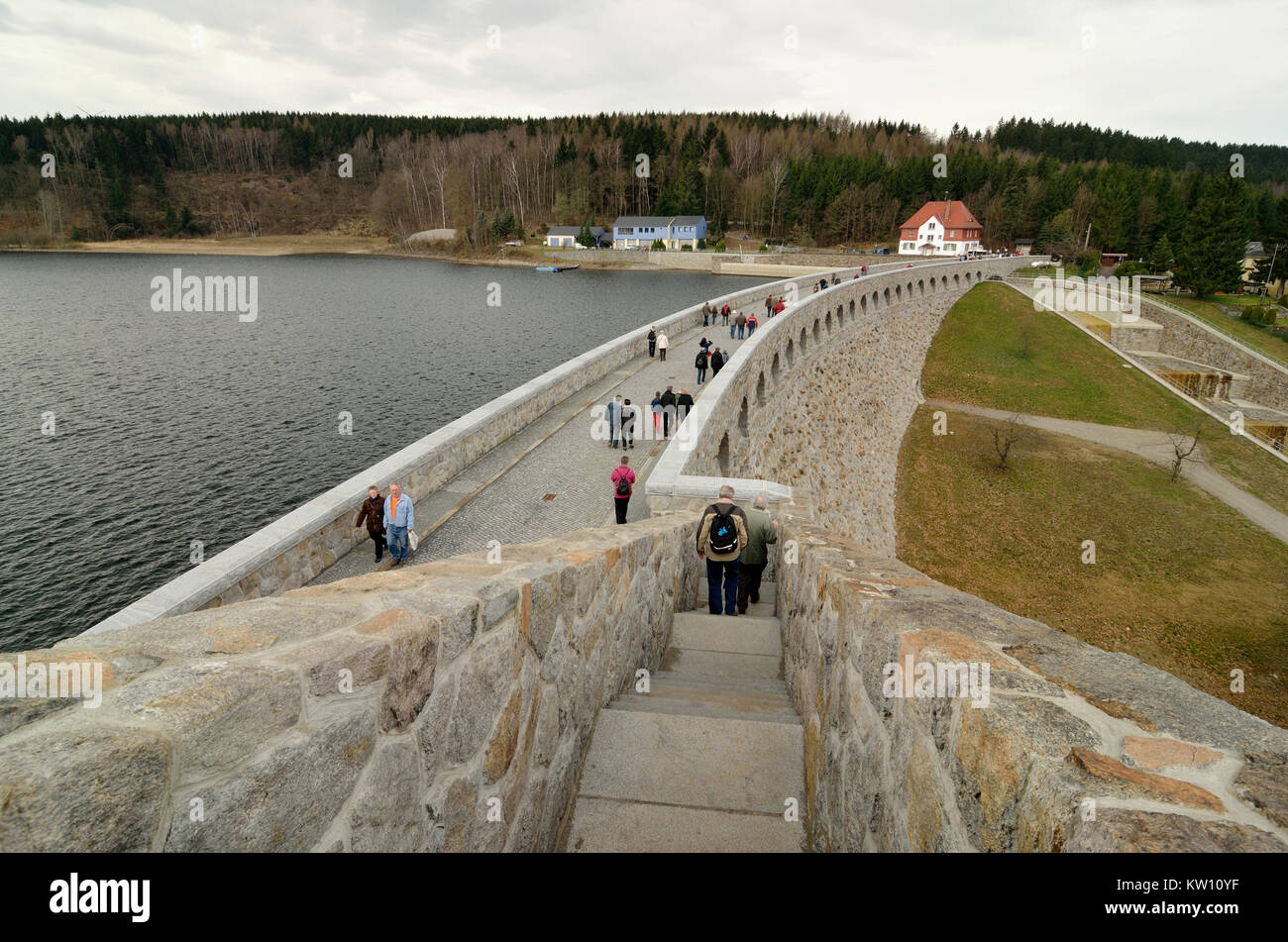 Das Erzgebirge, dam Blade Berg, Erzgebirge, Talsperre Klingenberg Stockfoto