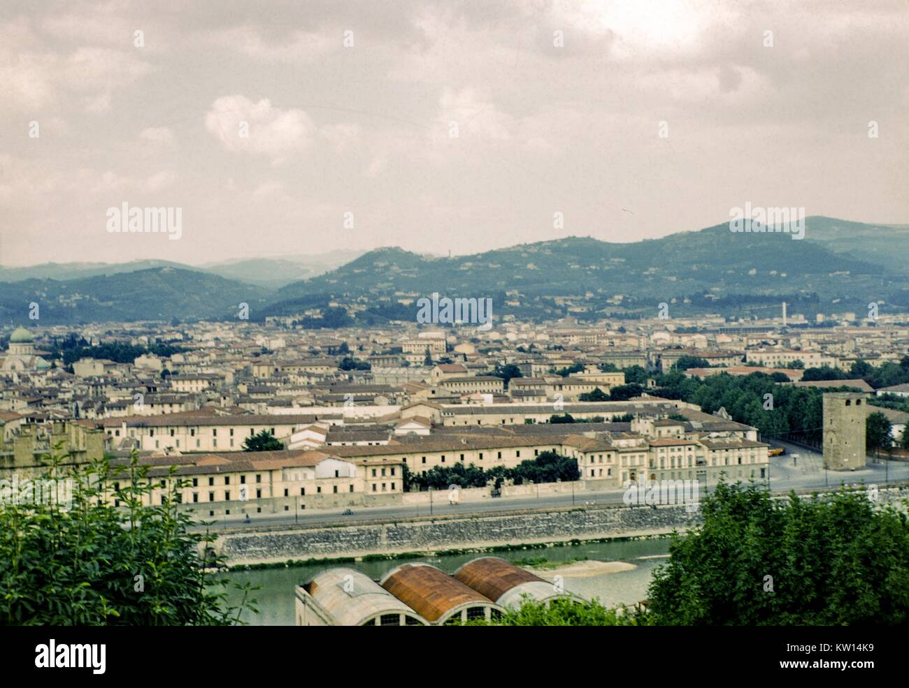 Blick von einem Hügel in der Nähe von Florenz, Italien, 1952. Stockfoto