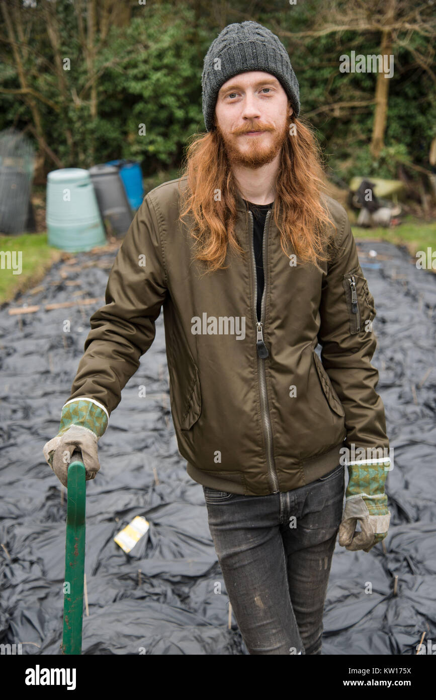 Wearing Bin Bags Stockfotos und bilder Kaufen Alamy