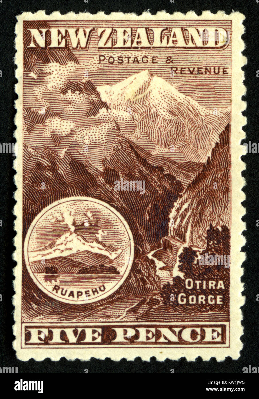 1898 Neuseeland fünf Pence bildliche Briefmarke mit otira Gorge, Westland, Neuseeland Stockfoto