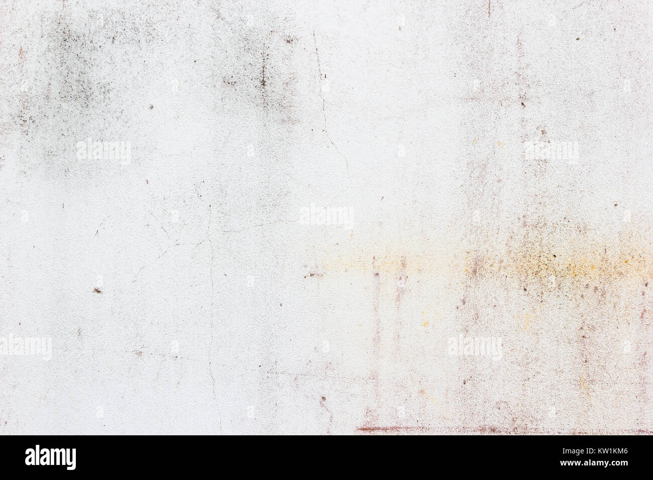 Alte weiße konkrete Textur Hintergrund. Abstrakte verschmutzt Betonmauer mit rostigen Outdoor. Stockfoto