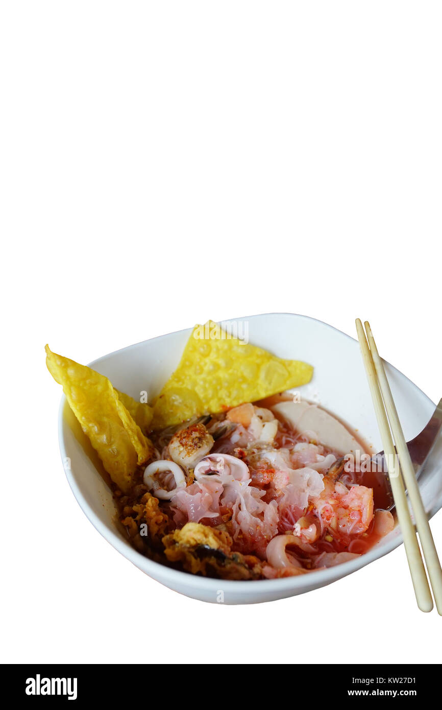 Yong tau foo oder Yong Tao foo oder yentafo ist lecker Hakka Chinese noodle Stockfoto