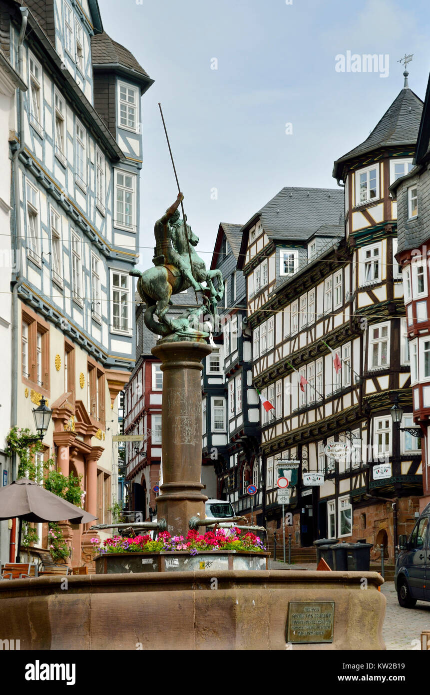 Marburg, georgsbrunnen Georgsbrunnen auf dem Marktplatz, auf dem Marktplatz. Stockfoto