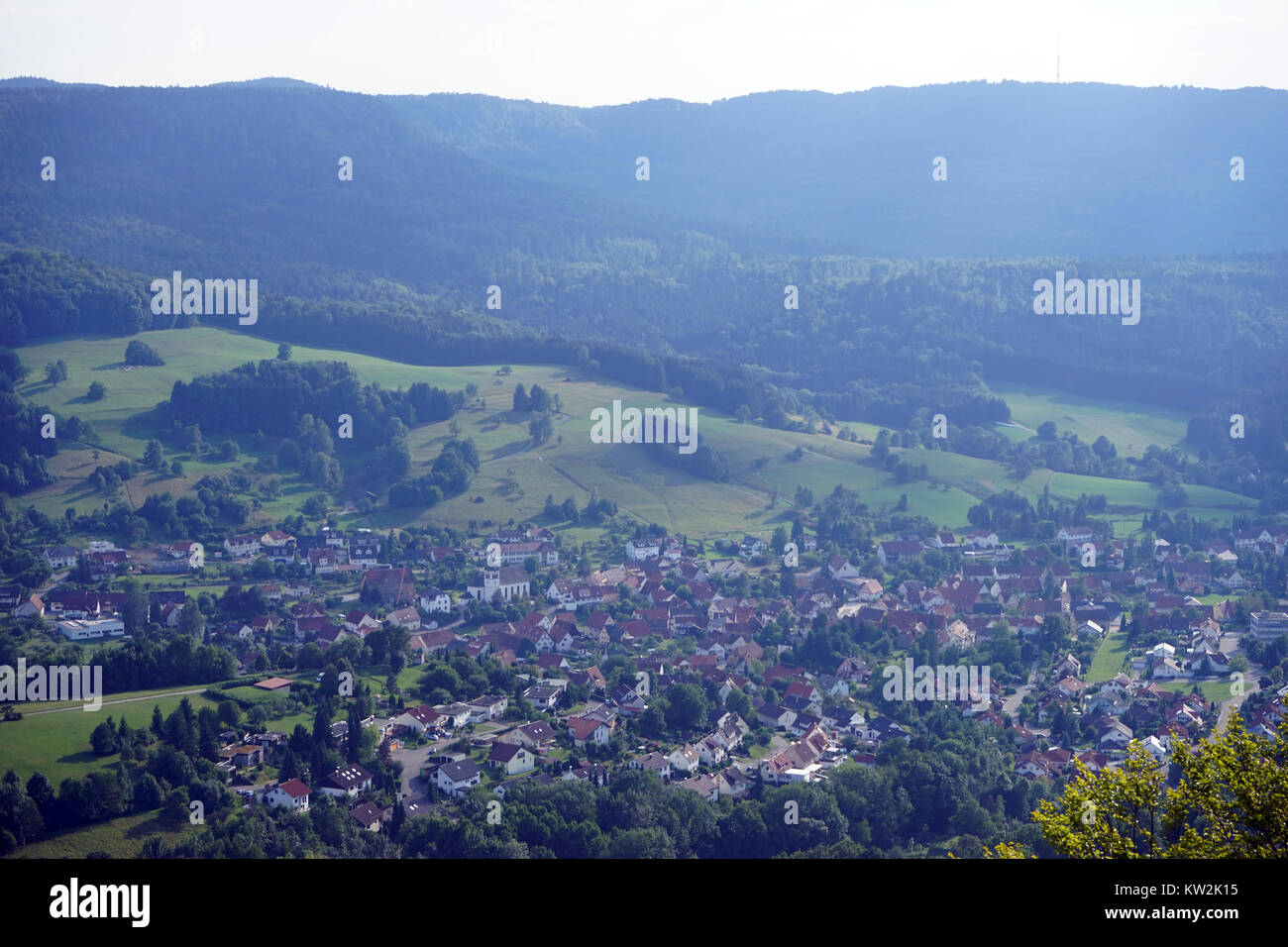 Blick von der Anhöhe über Jungingen Stadt in Schwaben, Deutschland Stockfoto