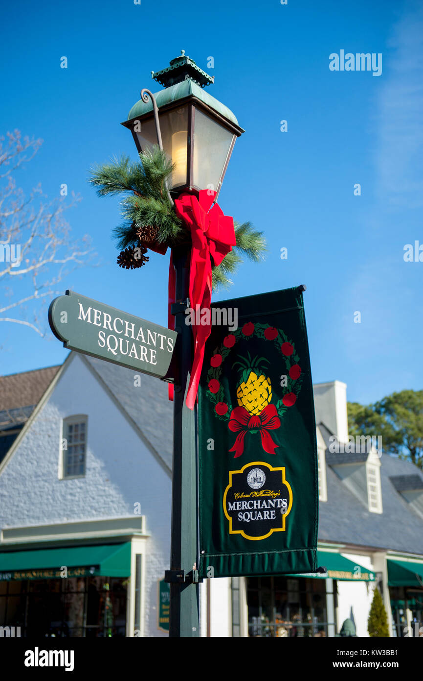 USA Virgina VA Willaimsburg kolonialen Weihnachten Urlaub Dekorationen schmücken Herzog von Gloucester Street und Merchants Square Winter Stockfoto